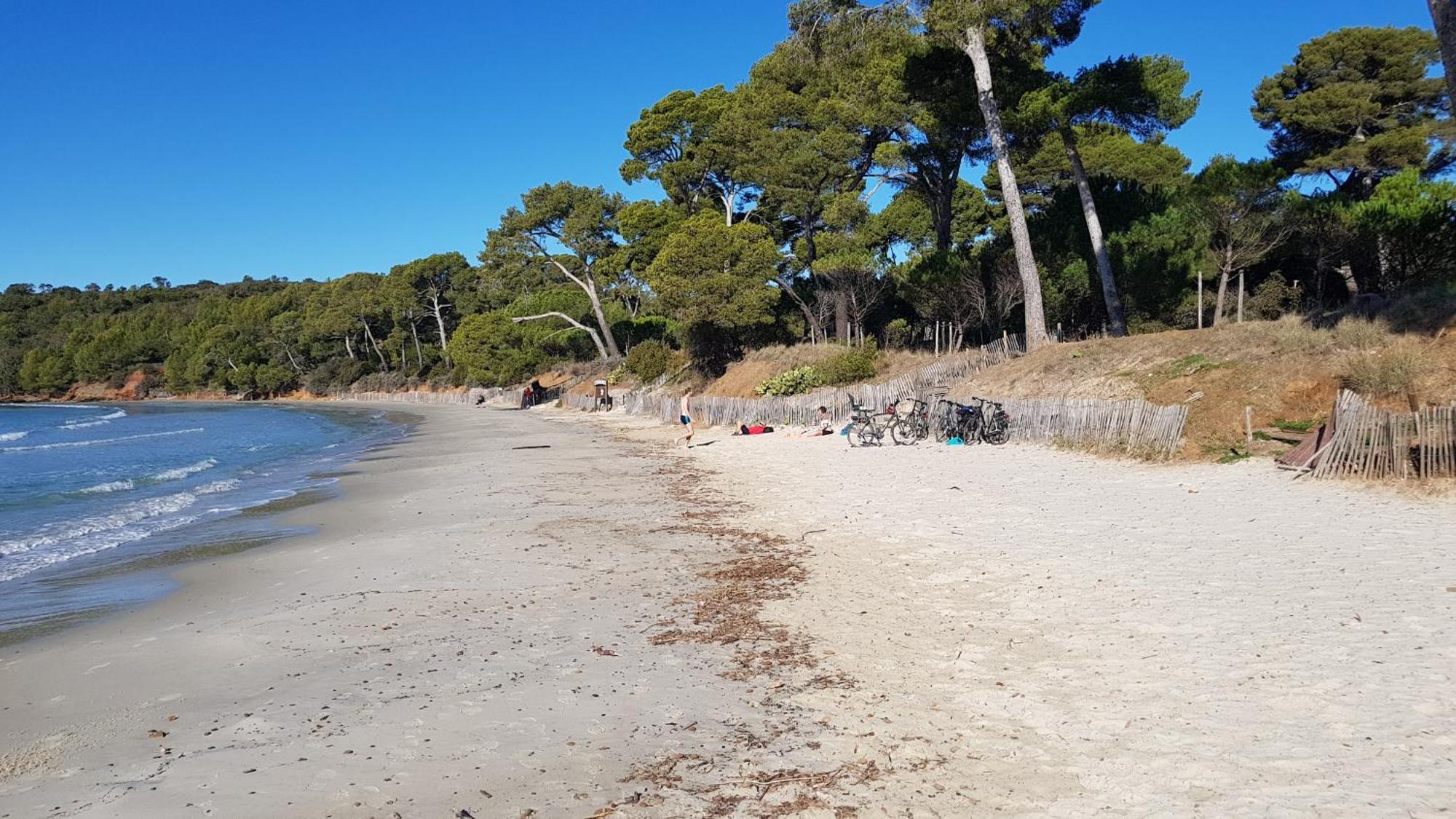 Rez De Jardin T3 Recent Et Calme Au Nouvelles Terres A La Londe Les Maures Daire Dış mekan fotoğraf