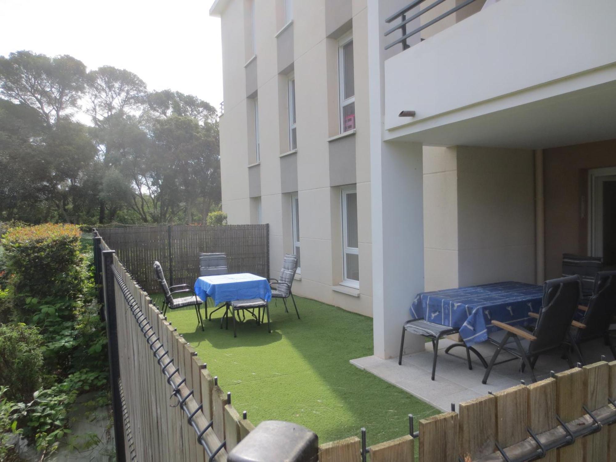 Rez De Jardin T3 Recent Et Calme Au Nouvelles Terres A La Londe Les Maures Daire Dış mekan fotoğraf