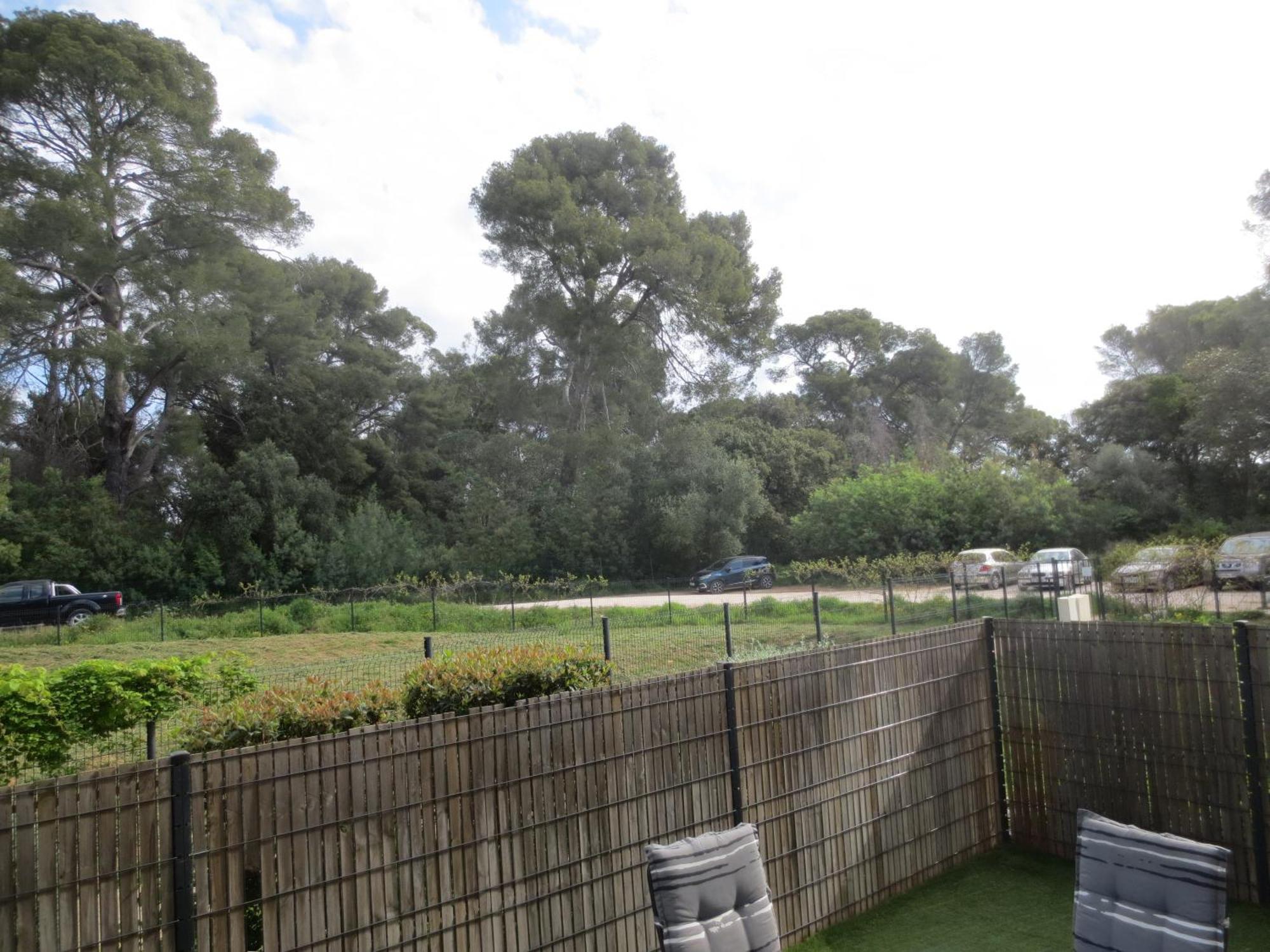Rez De Jardin T3 Recent Et Calme Au Nouvelles Terres A La Londe Les Maures Daire Dış mekan fotoğraf